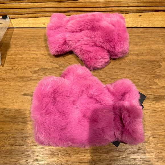 Apparis NWT Ariel Fingerless Gloves One Size - Picture 3 of 5